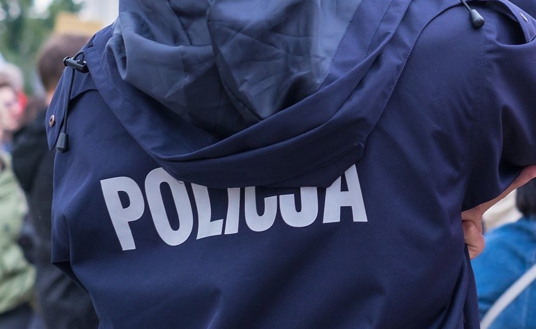 Policja z Suwałk zatrzymała podejrzanych o kradzież 22 uli | Pszczoly.eu